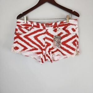 Vanilla Star Stretch Denim Lace Shorts Red Aztec Size 13 NWT